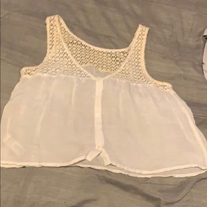 White loose crop top